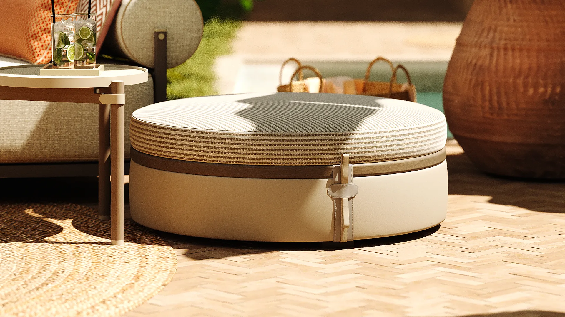 Luxury Bespoke Outdoor Benches – Custom Designs & Finishes | FRATO | Frato